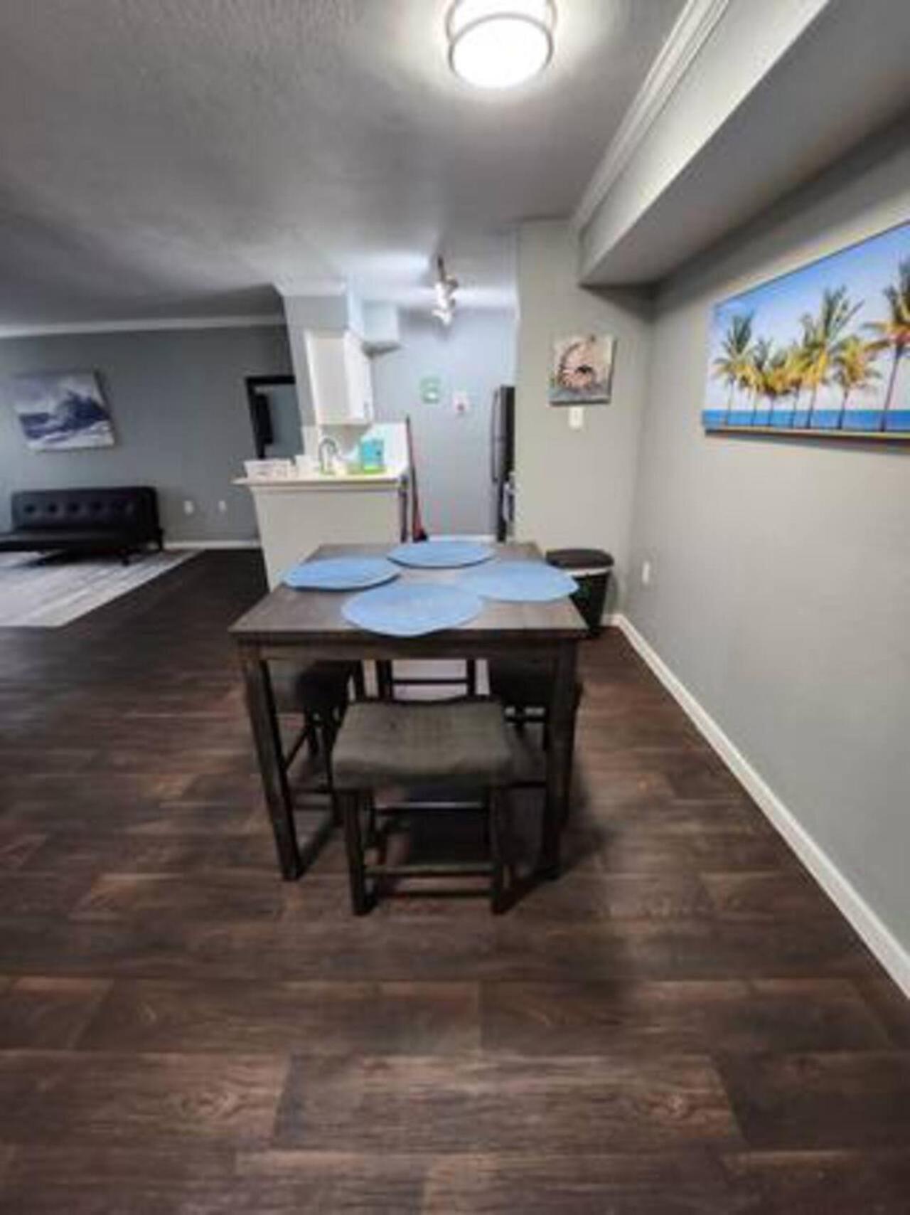 Blue Shark *B501* @ Medical Center 1Br Modern King Apartment With Private Patio Houston Exterior photo